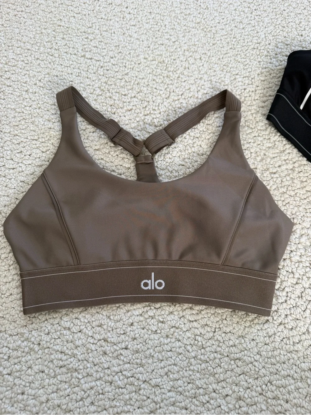 ALO Yoga Suit Up Bra Olive Tree